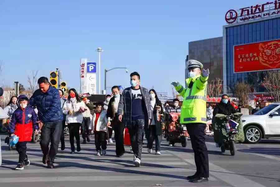出动警力38万余人次 春节假期山东刑事、治安警情同比下降30.36%、16.25%