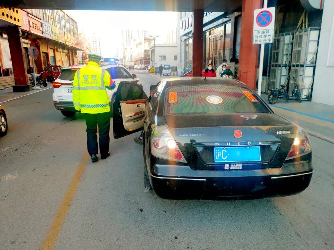 149条违法未处理扣691分 车主被潍坊交警发现时还是醉驾
