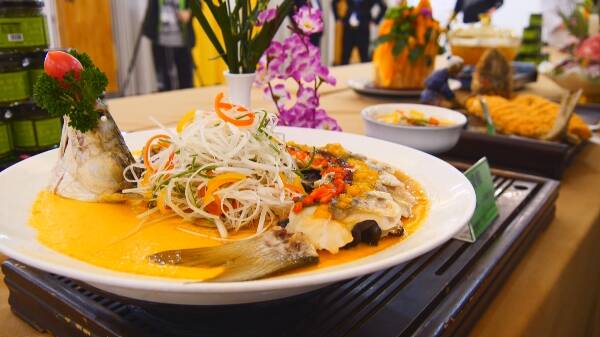 中国第二届黄河口开凌梭美食节举行 东营又一张“金名片”被擦亮