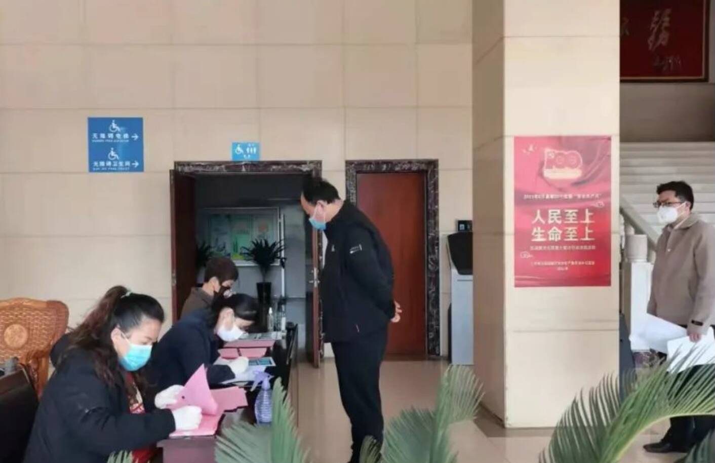 截至目前，鄒平市交通運輸局已累計辦理600余張重點物資運輸車輛通行證