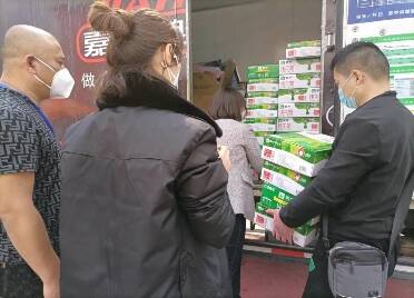 潍坊市潍城区组建380余支志愿队伍 吹响志愿服务战疫“冲锋号”