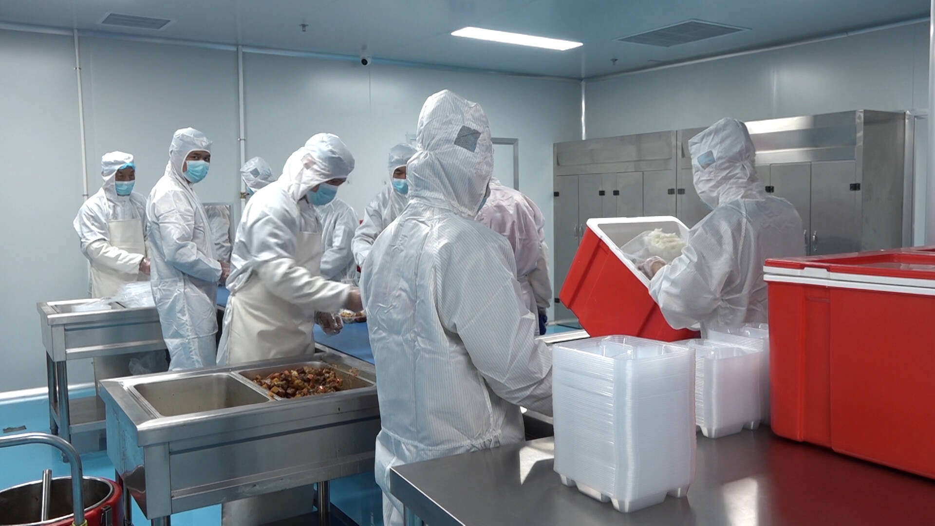 日均万份盒饭送“疫”线，枣庄高新区中央厨房全力保供助力