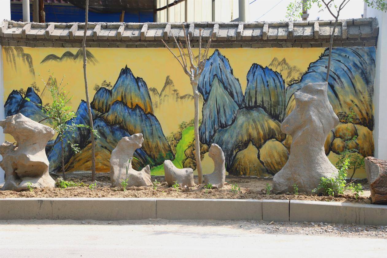 越来越漂亮的老家！枣庄峄城底阁镇绘制八百余米墙体画引人称赞