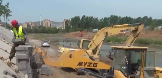 枣庄峄城备战夏季防汛 千米河道正紧张施工
