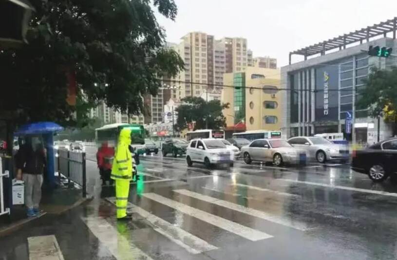 青岛今天阴有中雨到大雨并伴有雷电 注意这些雨天易积水路段
