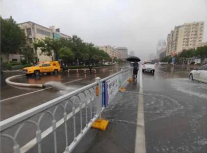 济宁城市管理部门积极应对降雨 全力做好城市防汛