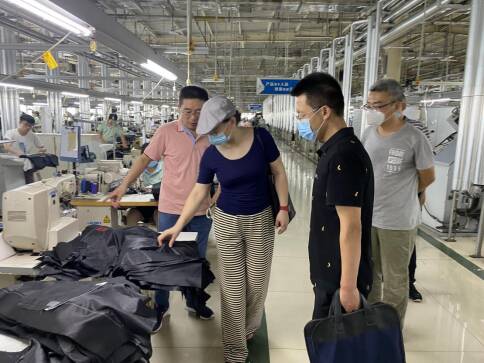 泰安市纺织服装产业链专班到泰山区调研重点项目建设情况