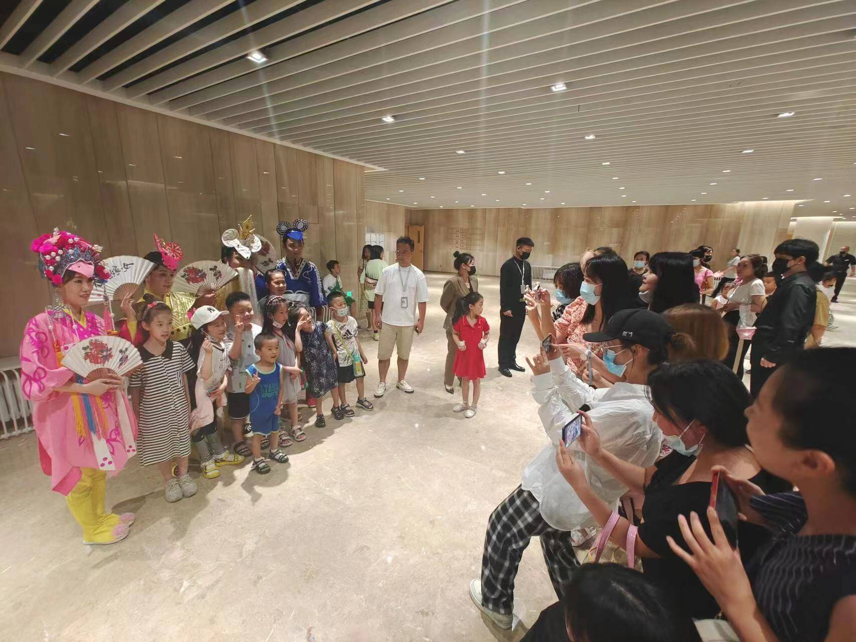 济南儿童剧《老鼠嫁女》享誉第七届2022西安国际儿童戏剧展演