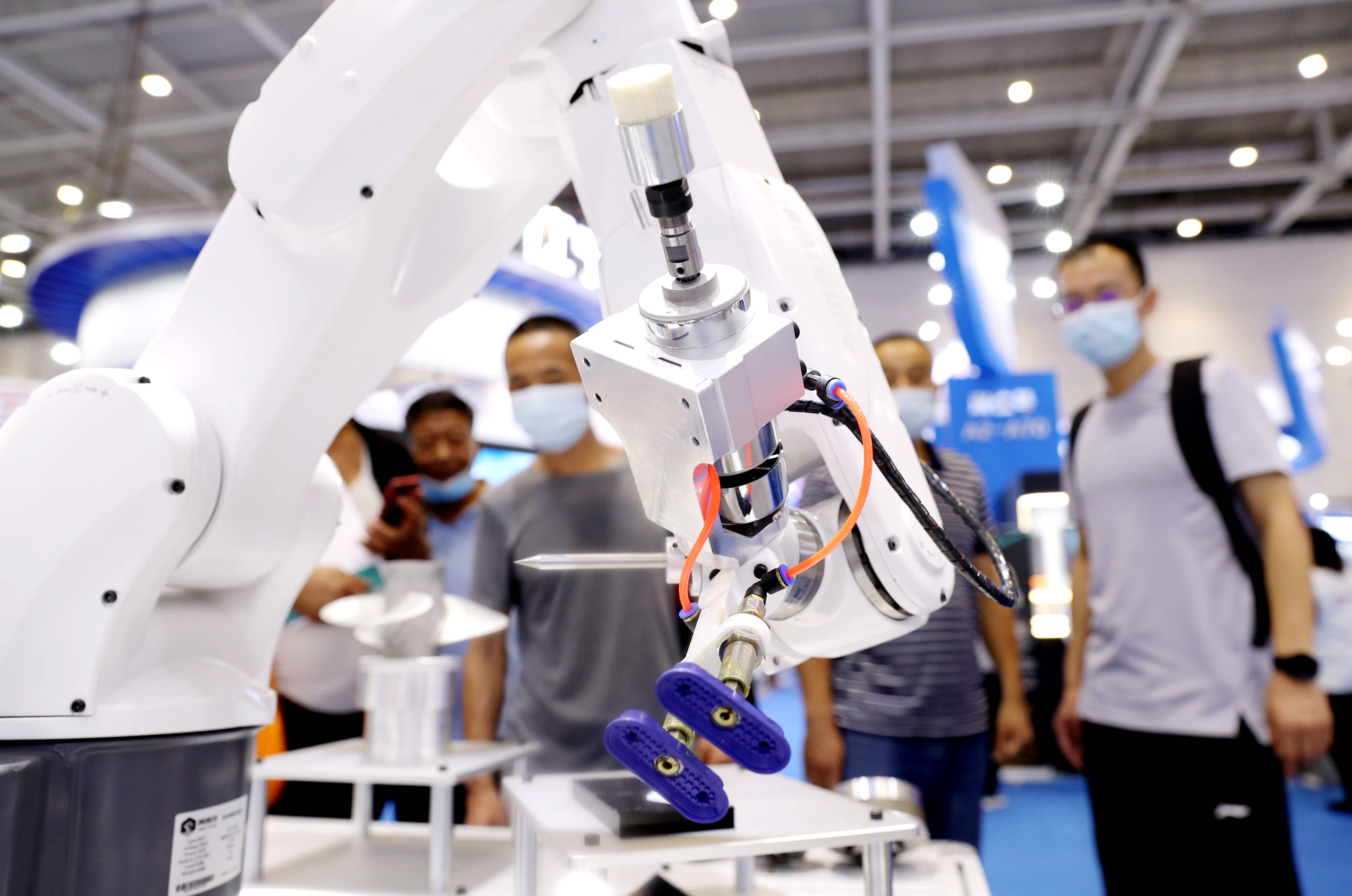 2022亚太国际智能装备博览会在青岛举行