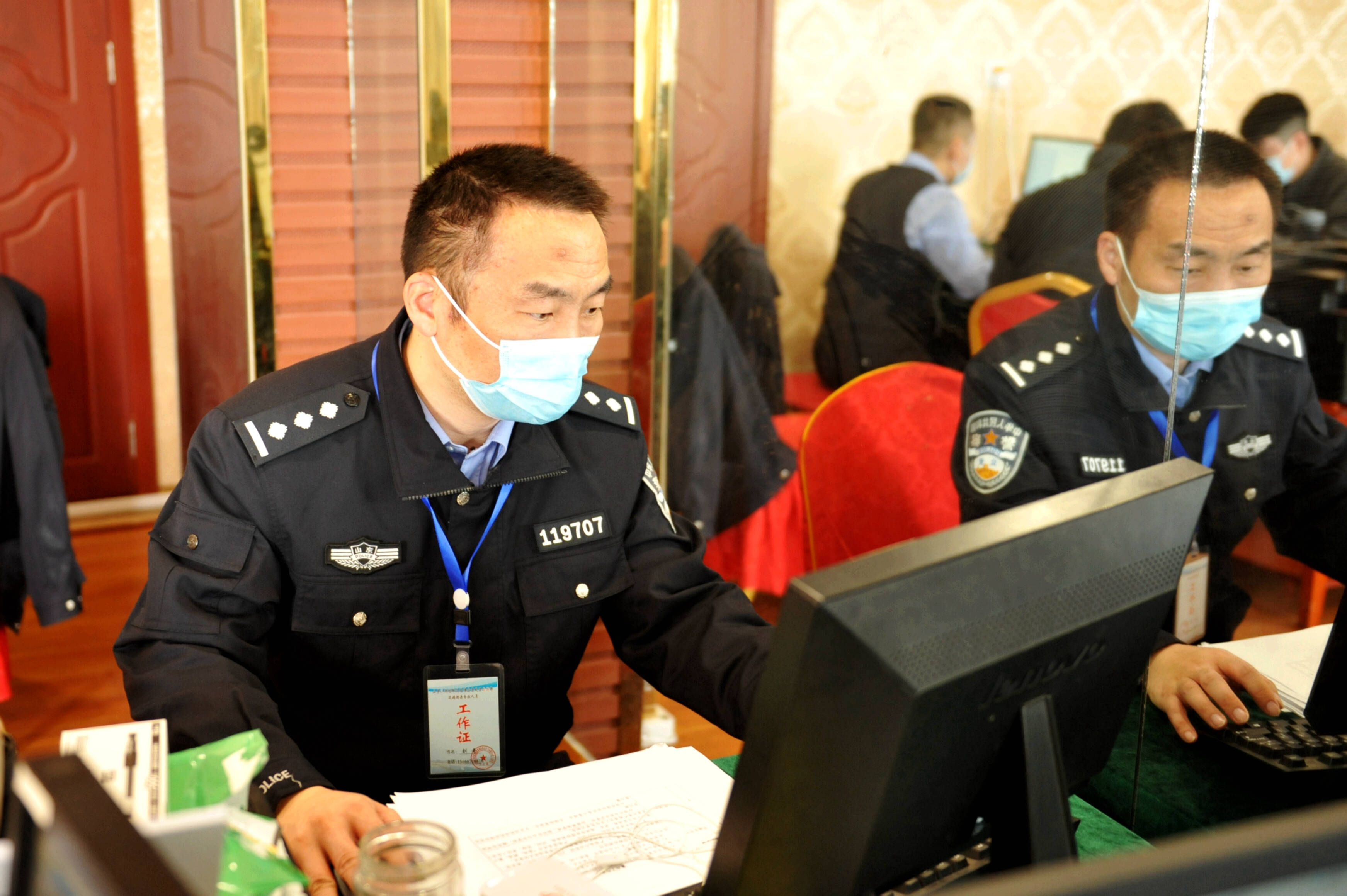 刘奇:做忠诚卫士 铸山亭平安