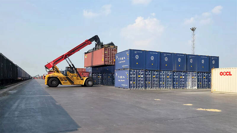 1-7月份，德州货物进出口353.2亿元 增长21.4%