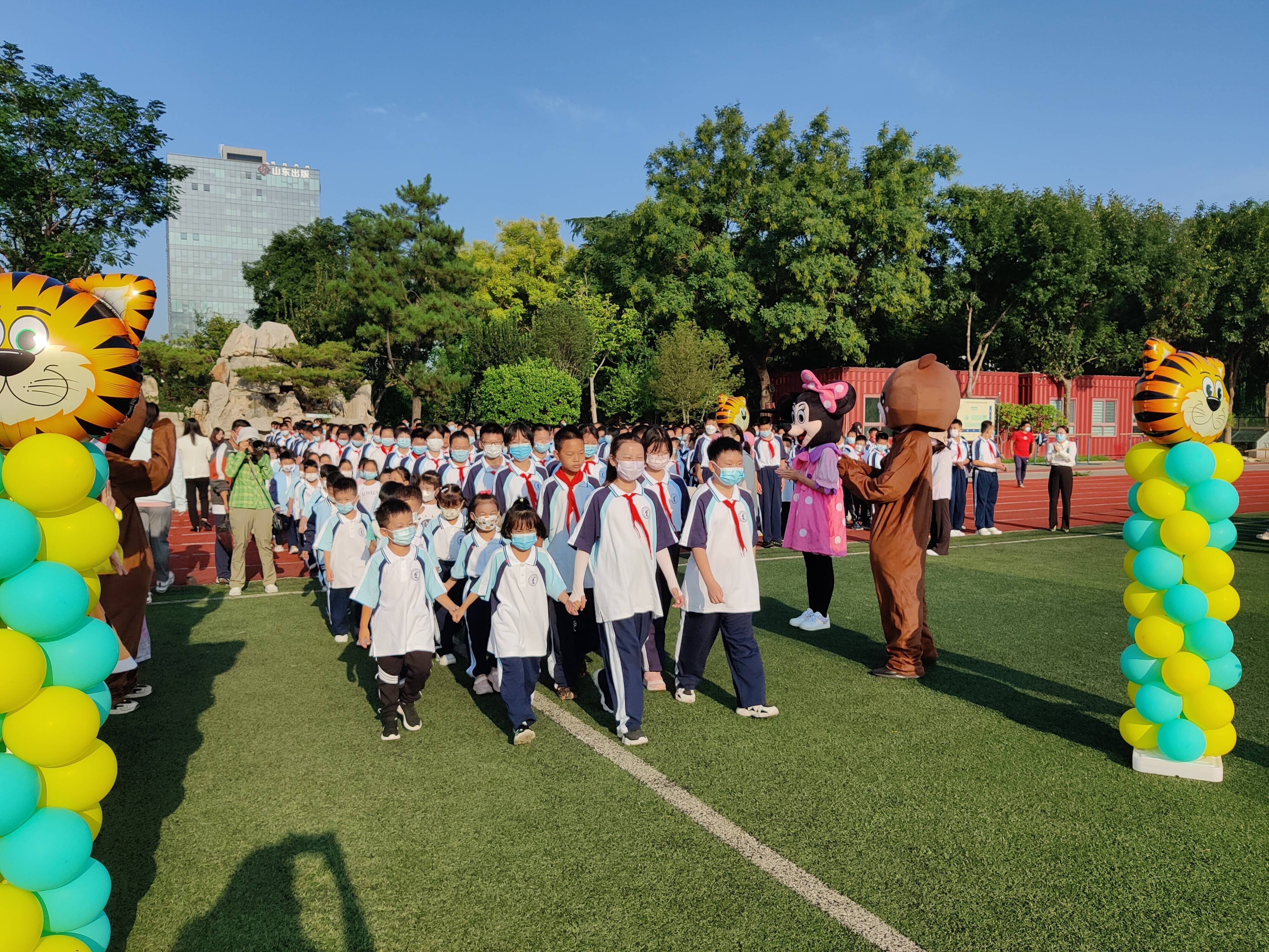 线上线下齐开学！济南市市中区各中小学、幼儿园迎来新学期新开始