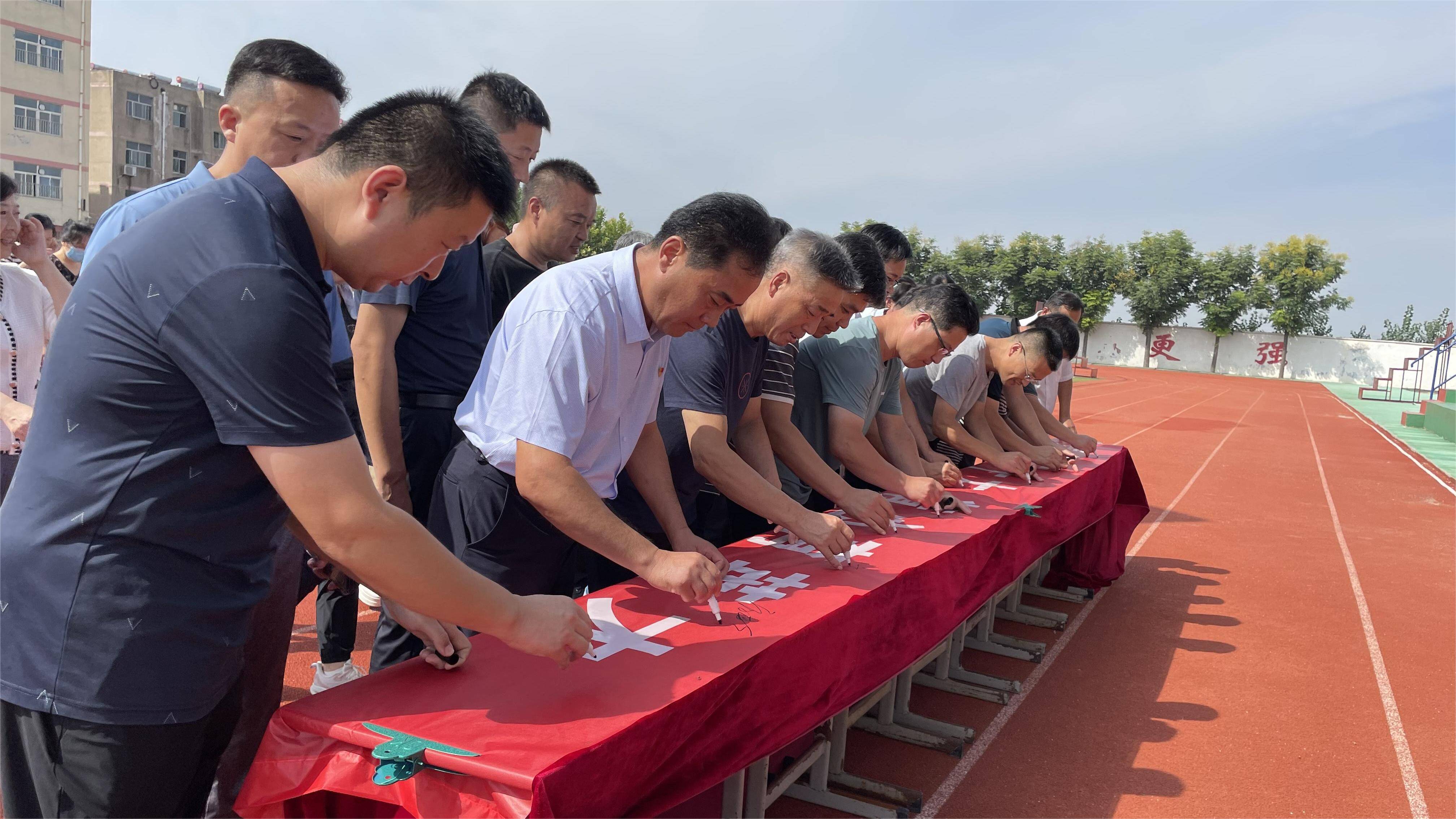 宁阳县东疏镇:喜迎二十大 精心育英才