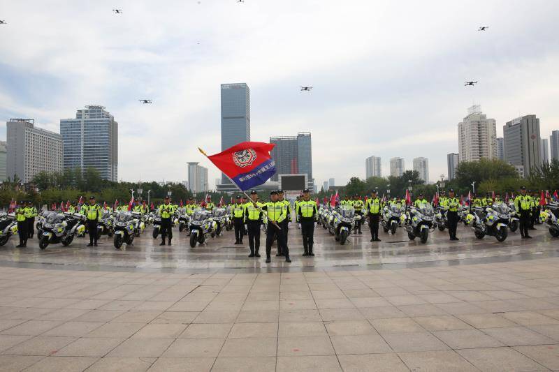 临沂公安交警举行城区“铁骑+铁翼”无人机警务实战应用启动仪式