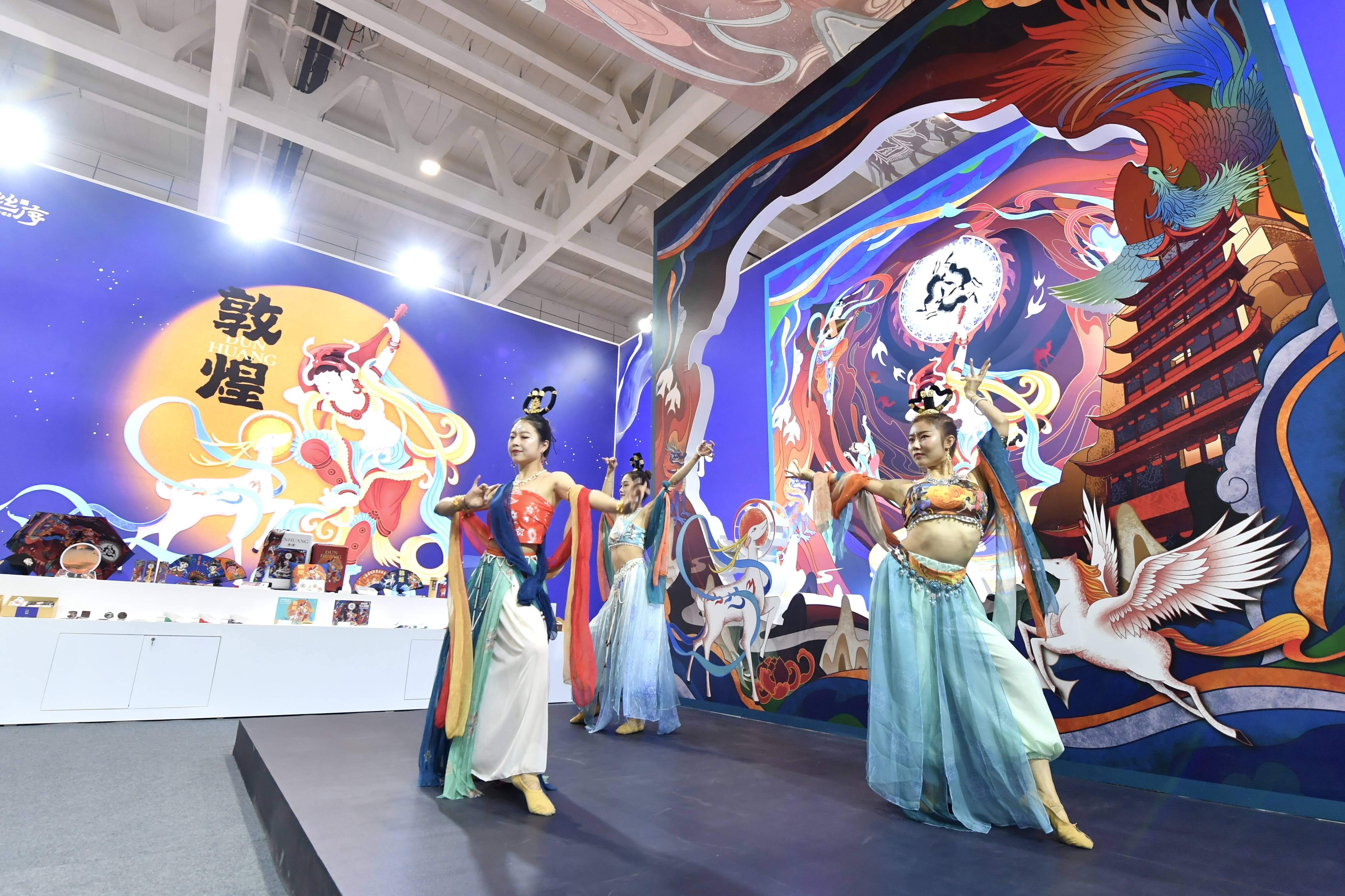 组图｜第三届中国国际文化旅游博览会开幕 “家门口”就可乐享文旅盛会