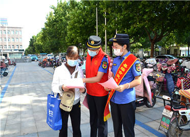 昌乐县综合行政执法局组织开展“迎国庆—城市管理在您身边”城市管理进社区活动