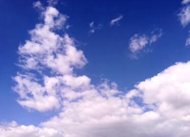 威海：天蓝如洗 白云悠悠