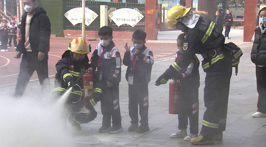 金乡：消防知识进校园 增强师生安全意识