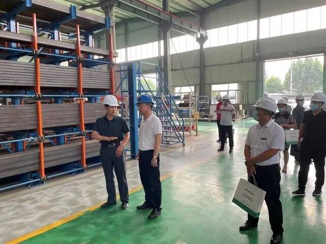 泰山区新型建材产业链立足项目 服务建保障促发展