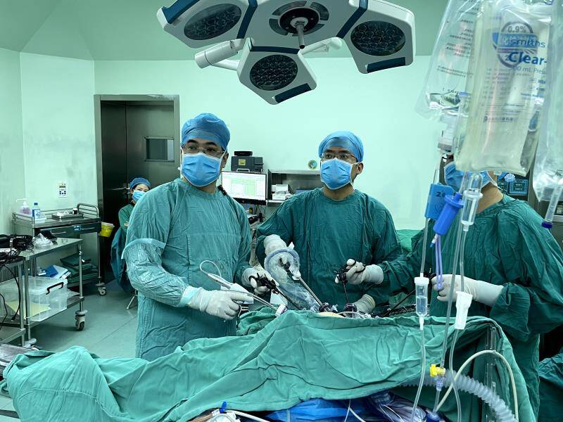 亮家底、展绝活！淄博6家医疗机构13个手术团队云端呈现“外科风云”