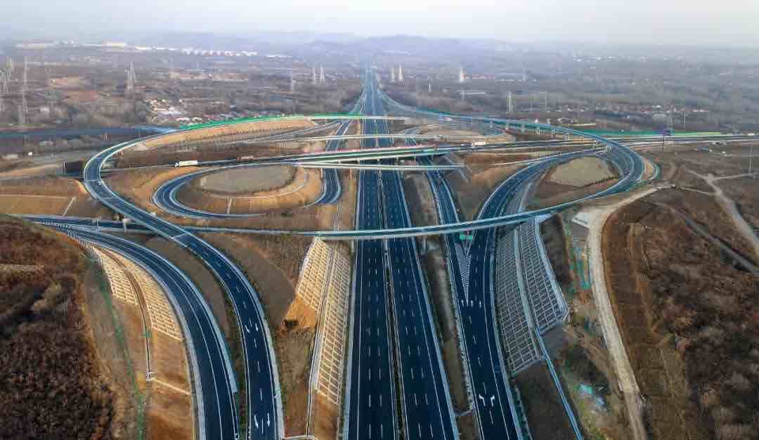 济南至潍坊高速公路长深高速至潍日高速段通过交工验收 将于年底前通车