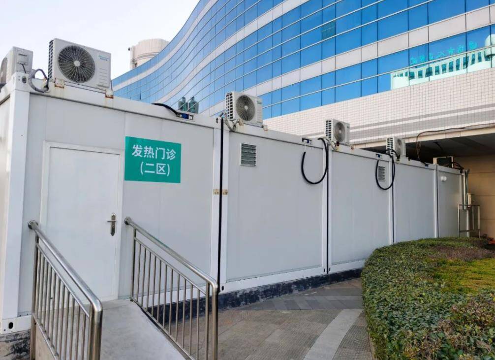 核酸检测处变身发热门诊 潍坊市人民医院发热门诊诊室将达到27个
