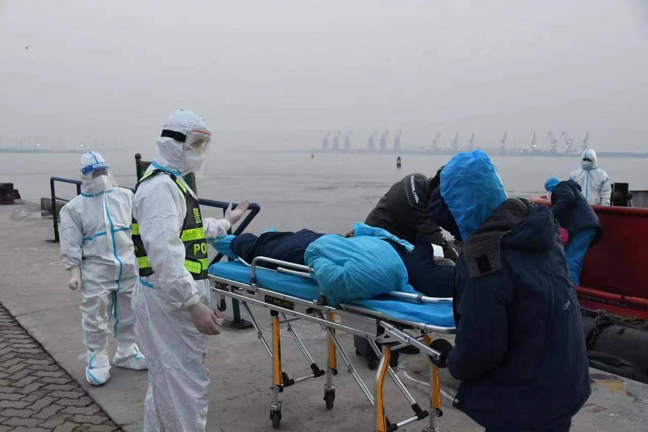 生命至上 紧急驰援 潍坊海事局全力救助外籍伤病船员