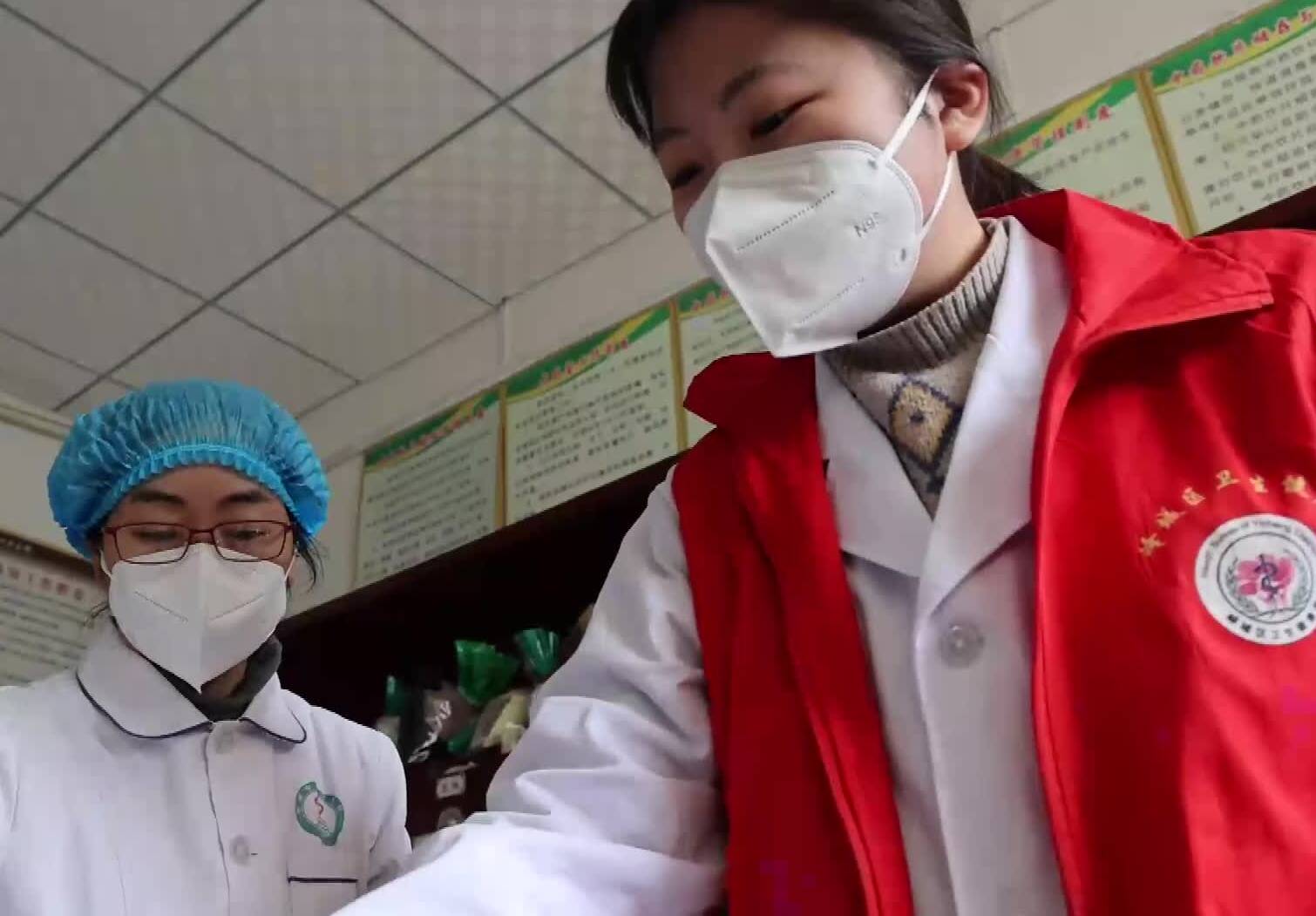枣庄峄城80余名返乡医学生志愿服务在一线