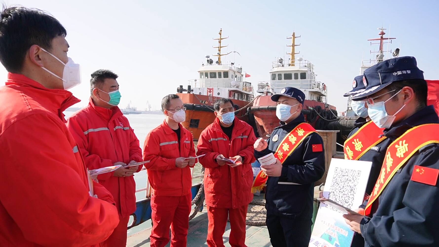 东营海警局开展海警法宣传四进活动营造浓厚学法氛围