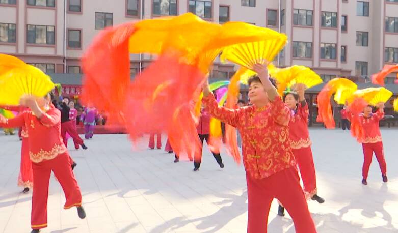 潍坊市坊子区：社区开起了“趣味运动会” 欢欢喜喜闹元宵
