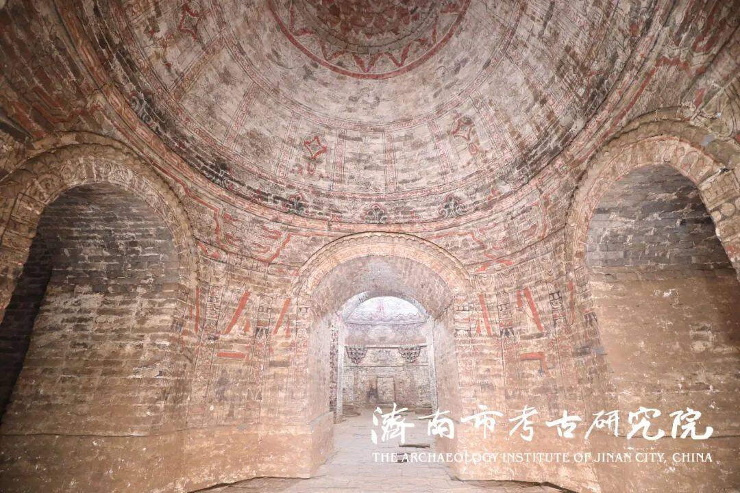 济南王张荣家族墓地获评2022年中国考古新发现入围项目