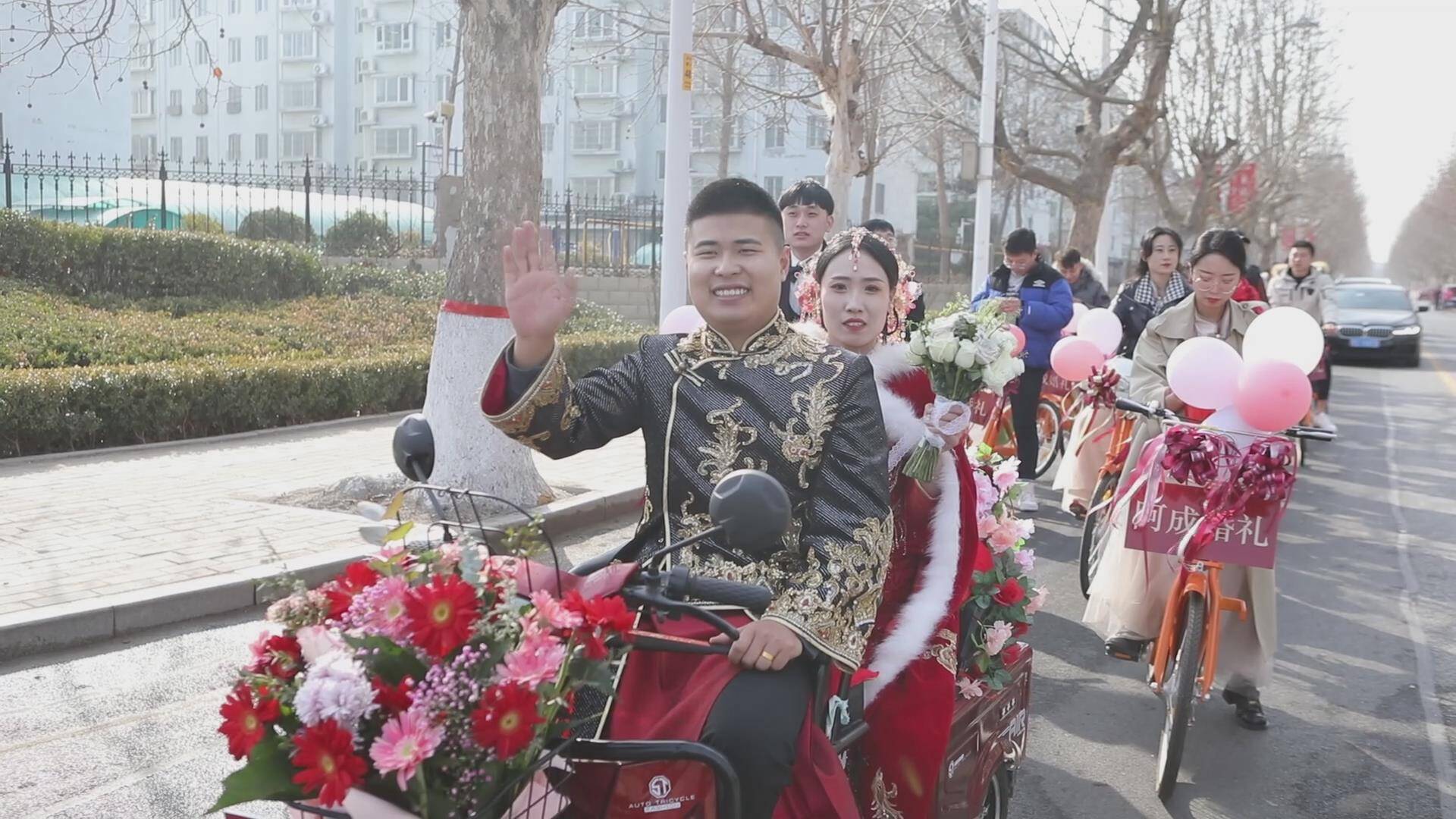 低碳不低调！潍坊昌邑一对新人的自行车婚礼火了！