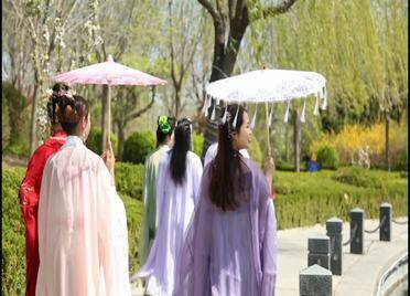 最美人间四月天 丨庆云县举办优秀传统文化沉浸式体验活动