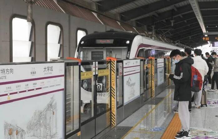 假日模式开启！4月29日-5月3日，济南地铁延长运营至23点