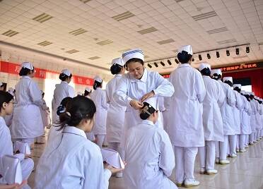 山东省莱阳卫生学校举行2023年职业教育活动周启动仪式暨5.12国际护士节庆祝活动