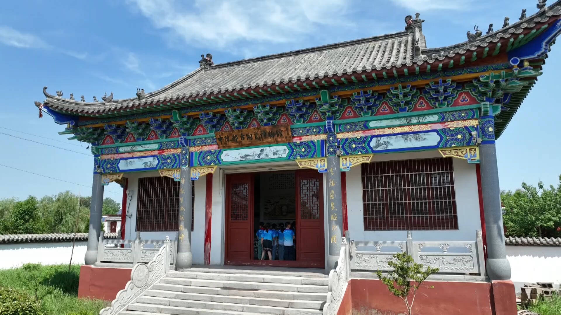 枣庄薛城组织小学生参观陶瓷博物馆 领略千年文化魅力