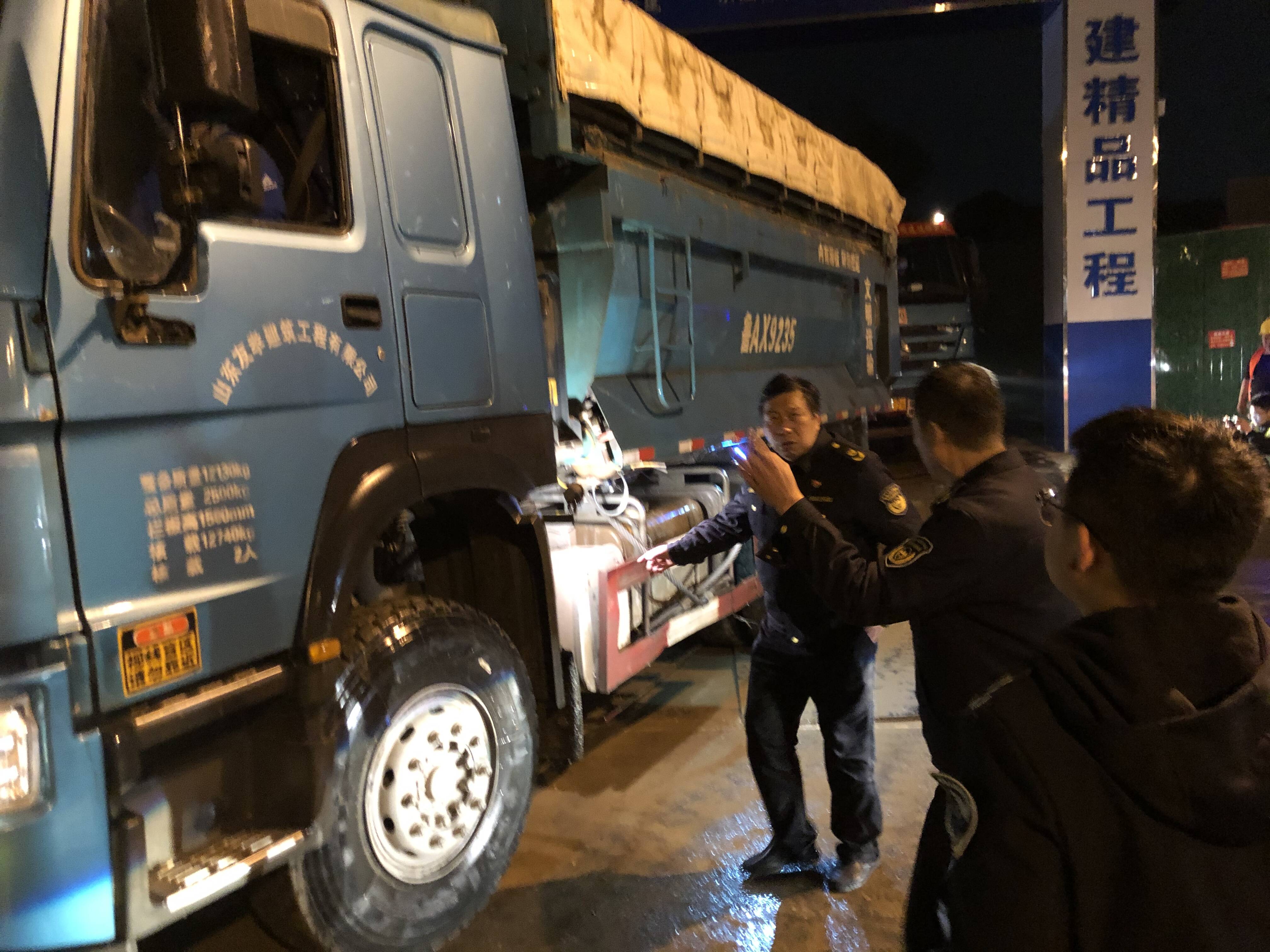 济南市严查柴油货车不正常使用污染控制装置违法行为