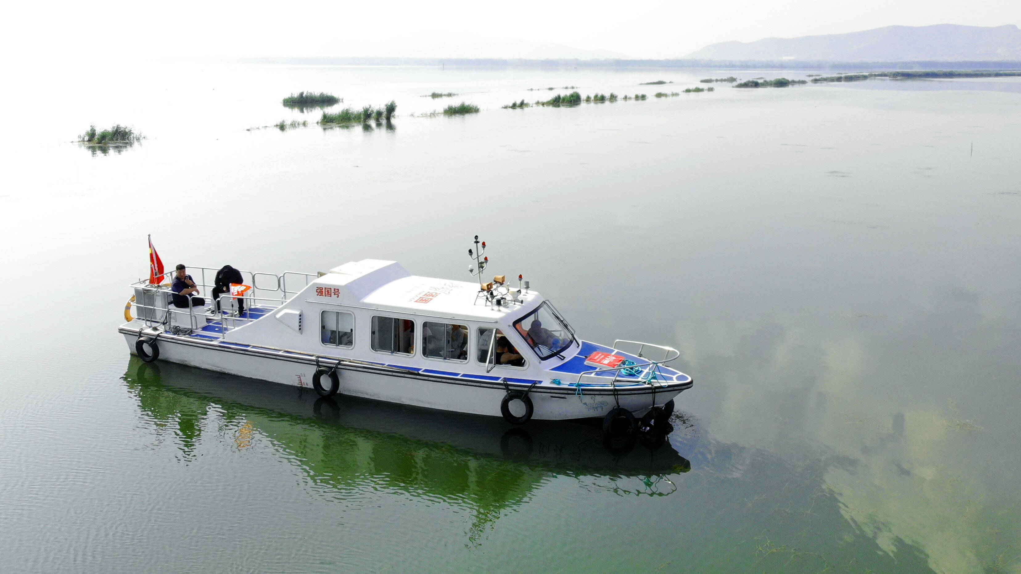 学习强国微山县两城镇景区游艇变身湖上学习强国体验空间