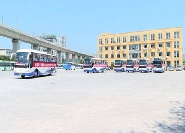 威海组织67辆高考服务车 为广大考生保驾护航