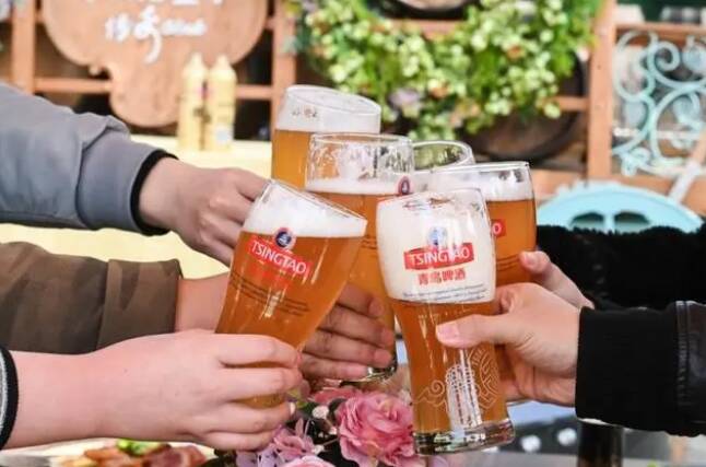 青岛啤酒品牌价值2406.89亿元 连续20年摘得啤酒行业桂冠