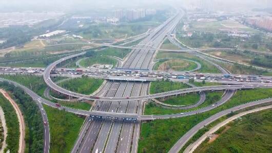 潍坊：端午小长假高速公路不免费 预计车流高峰将集中在这些时段