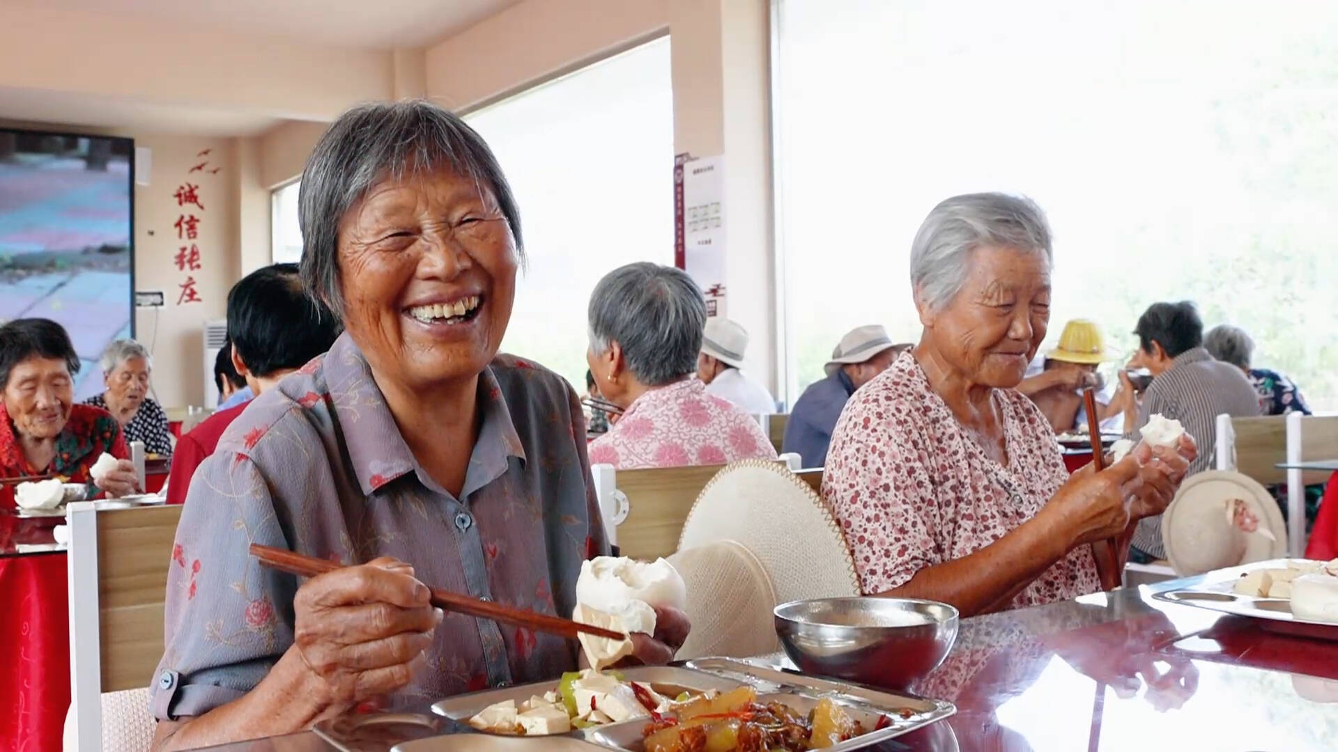 枣庄薛城打造老年幸福餐桌 助力解决老人“吃饭难”问题