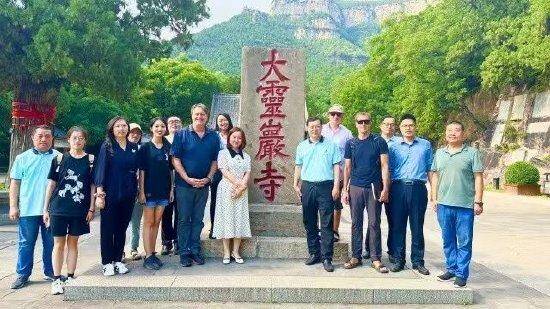 世界旅游组织规划国际专家组调研灵岩寺景区