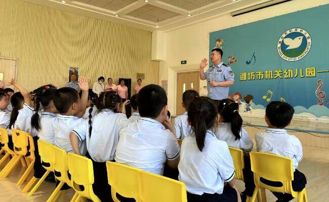 反恐防暴防溺水 潍坊高新公安全力护航校园师生安全