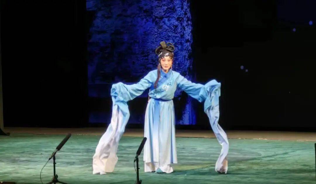 喜讯！临沂市柳琴戏传承保护中心青年演员郭琦获得“表演艺术传承英才”荣誉
