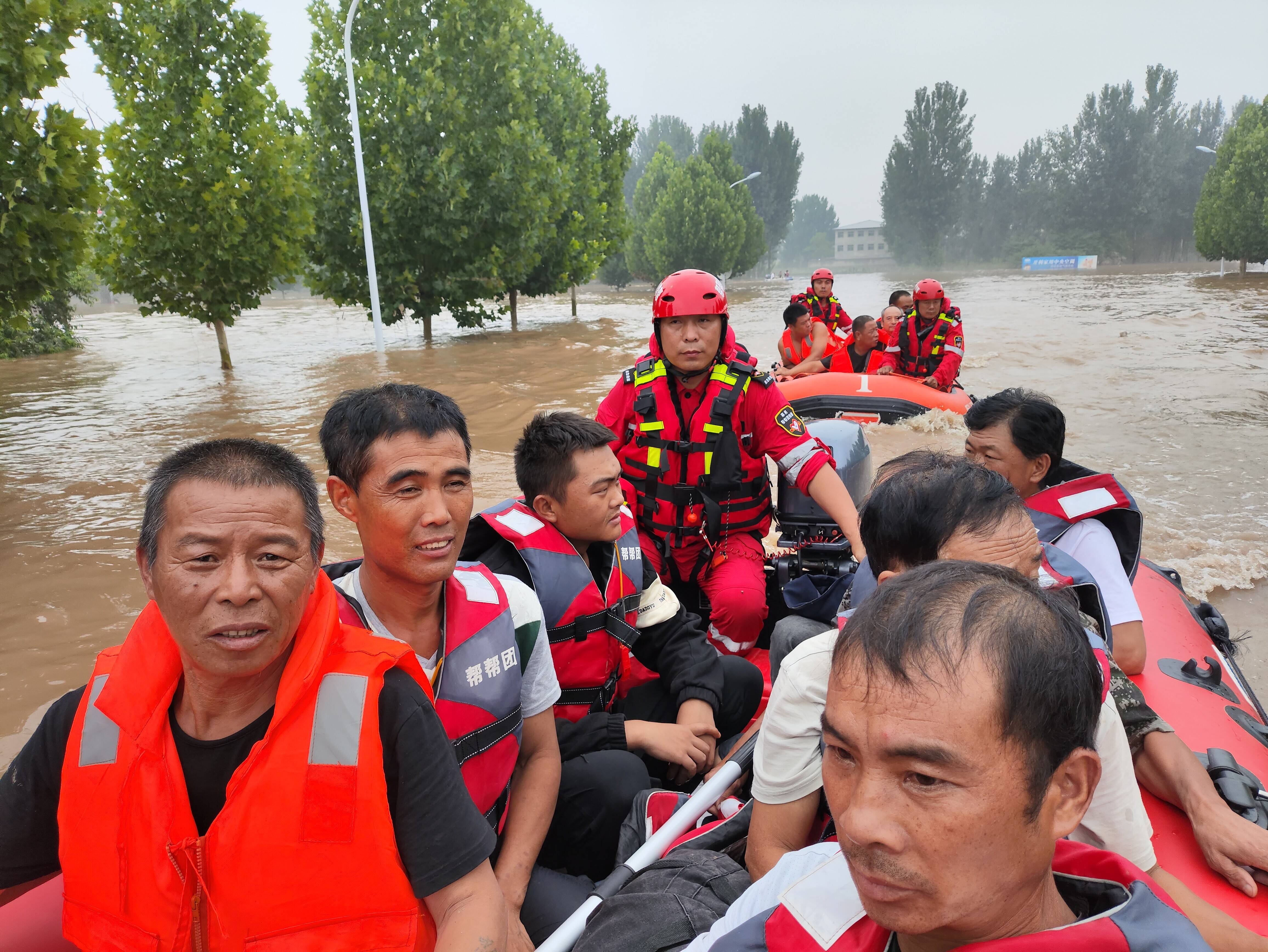 转移700余人！涿州被救群众向济南市莱芜帮帮团表示感谢