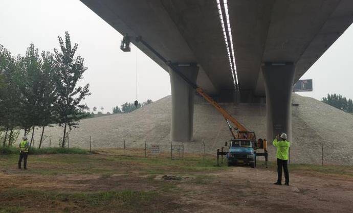 G25长深高速滨州黄河大桥2023年度定期检测工作如期顺利开展