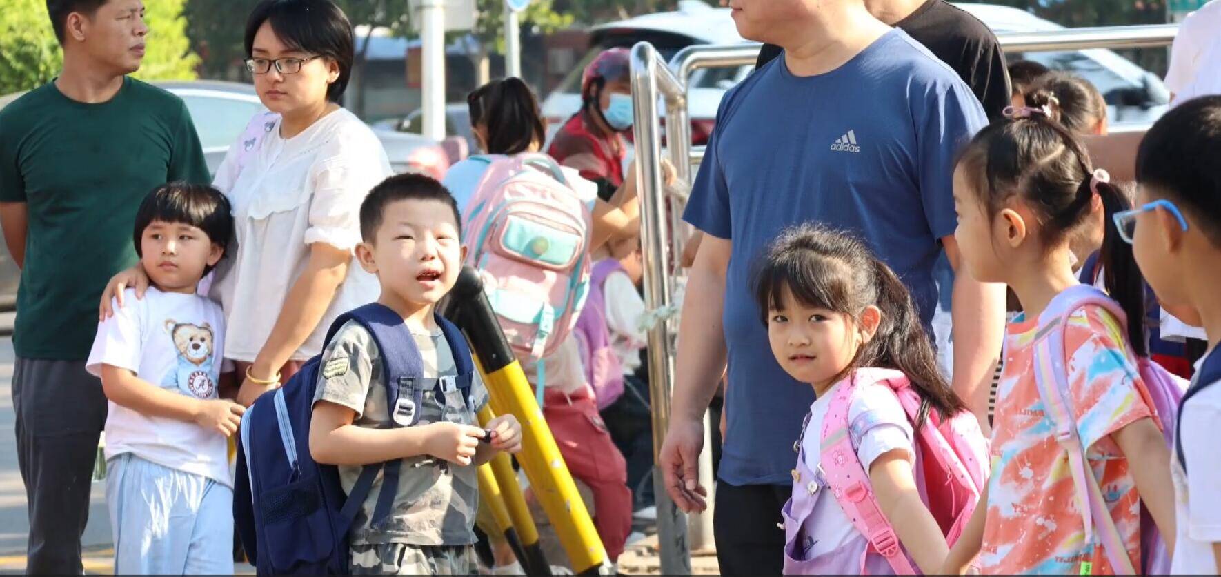 滨州迎来多彩开学季 小学生入学人数达7.4万