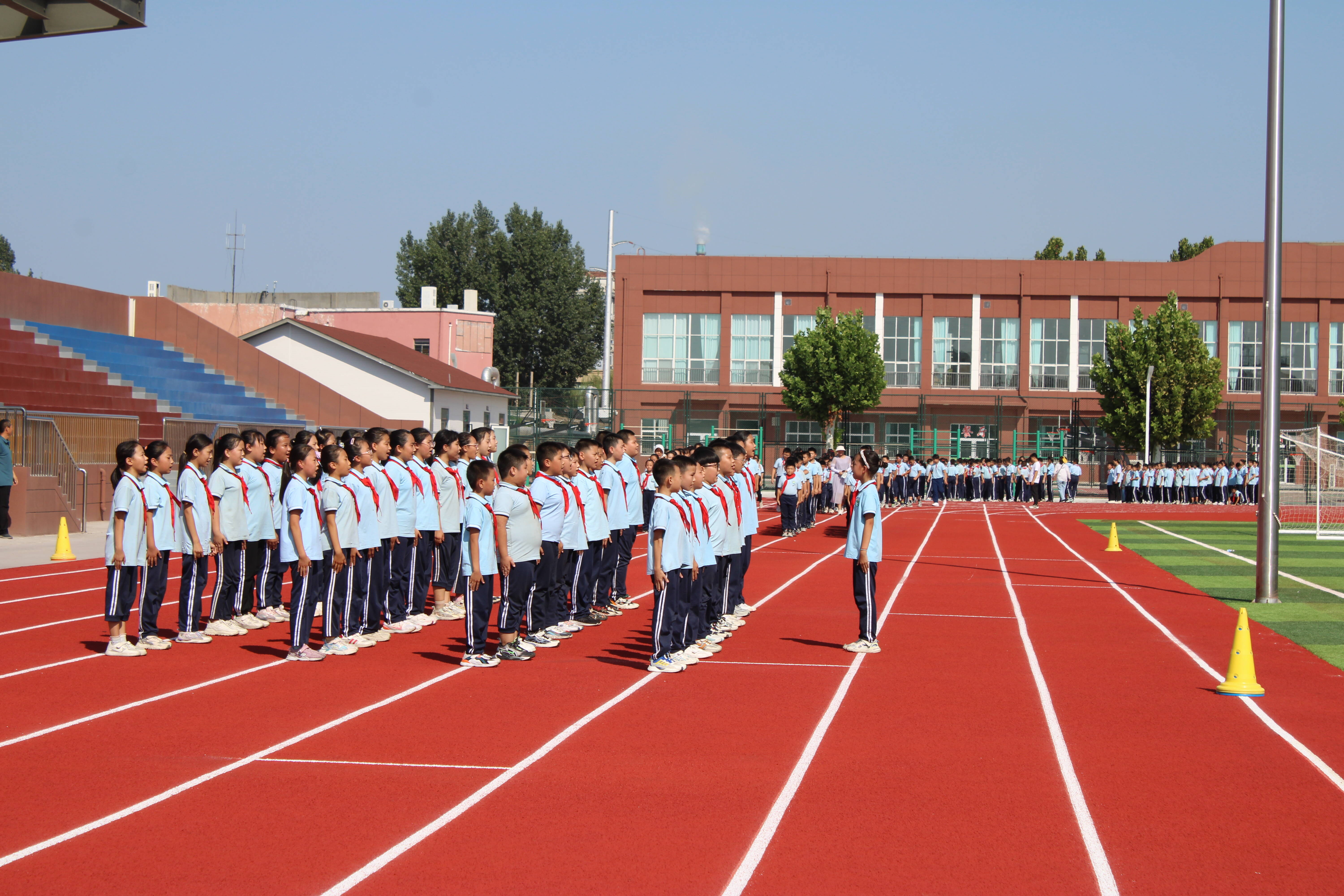 大王镇中心小学图片