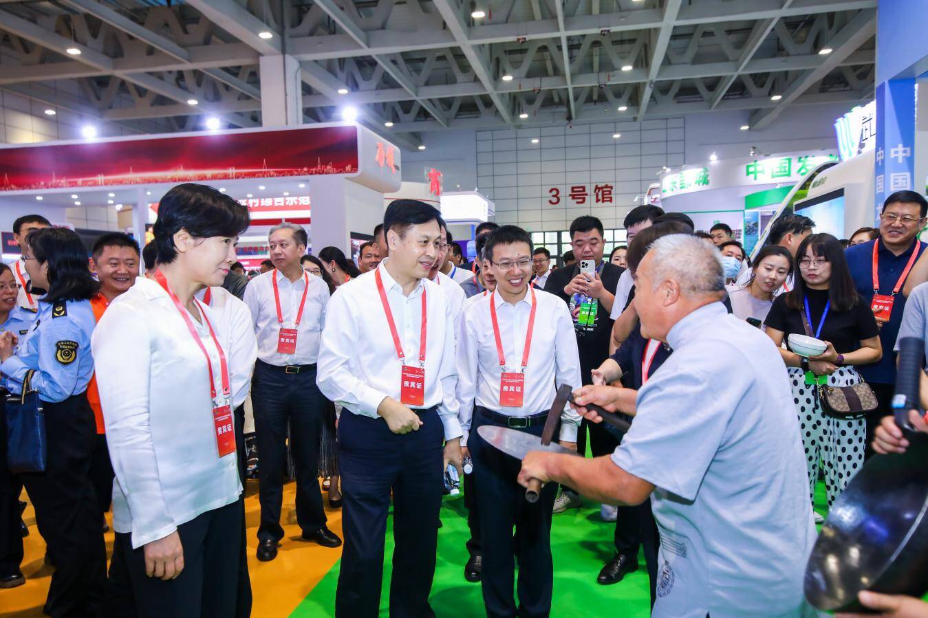 2023山东（济南）电子商务产业博览会开幕 2万多种产品集中展示